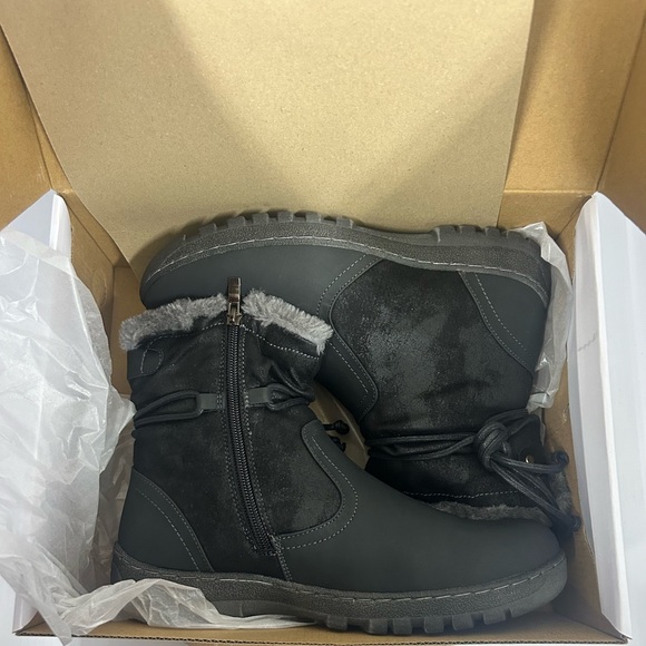 Rollda Collection Black Boots (Size 9) - Picture 6 of 8